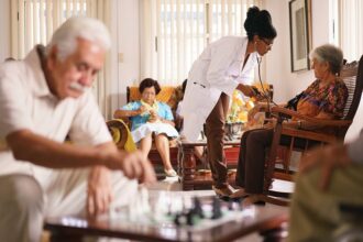 5 Must-Have Amenities That Make Senior Living Communities Feel Like Home